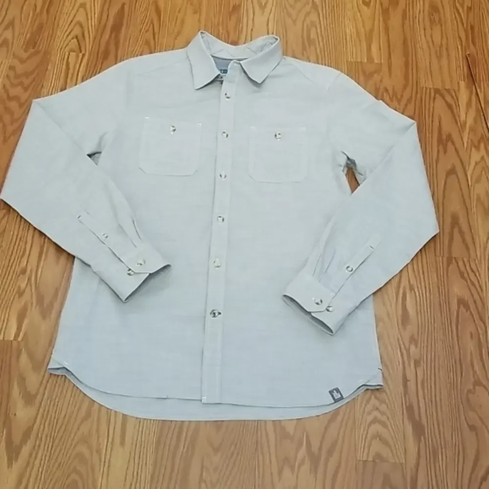 The northface long sleeve dress shirt med